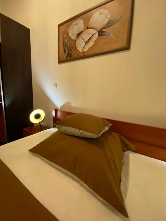Best Location In The Heart Of The City, 2 Bedrooms, 2 Bathrooms Budapest 0*,